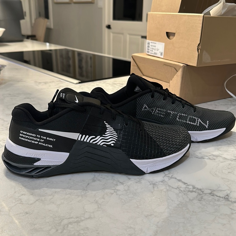 Nike Mens Metcon training shoe